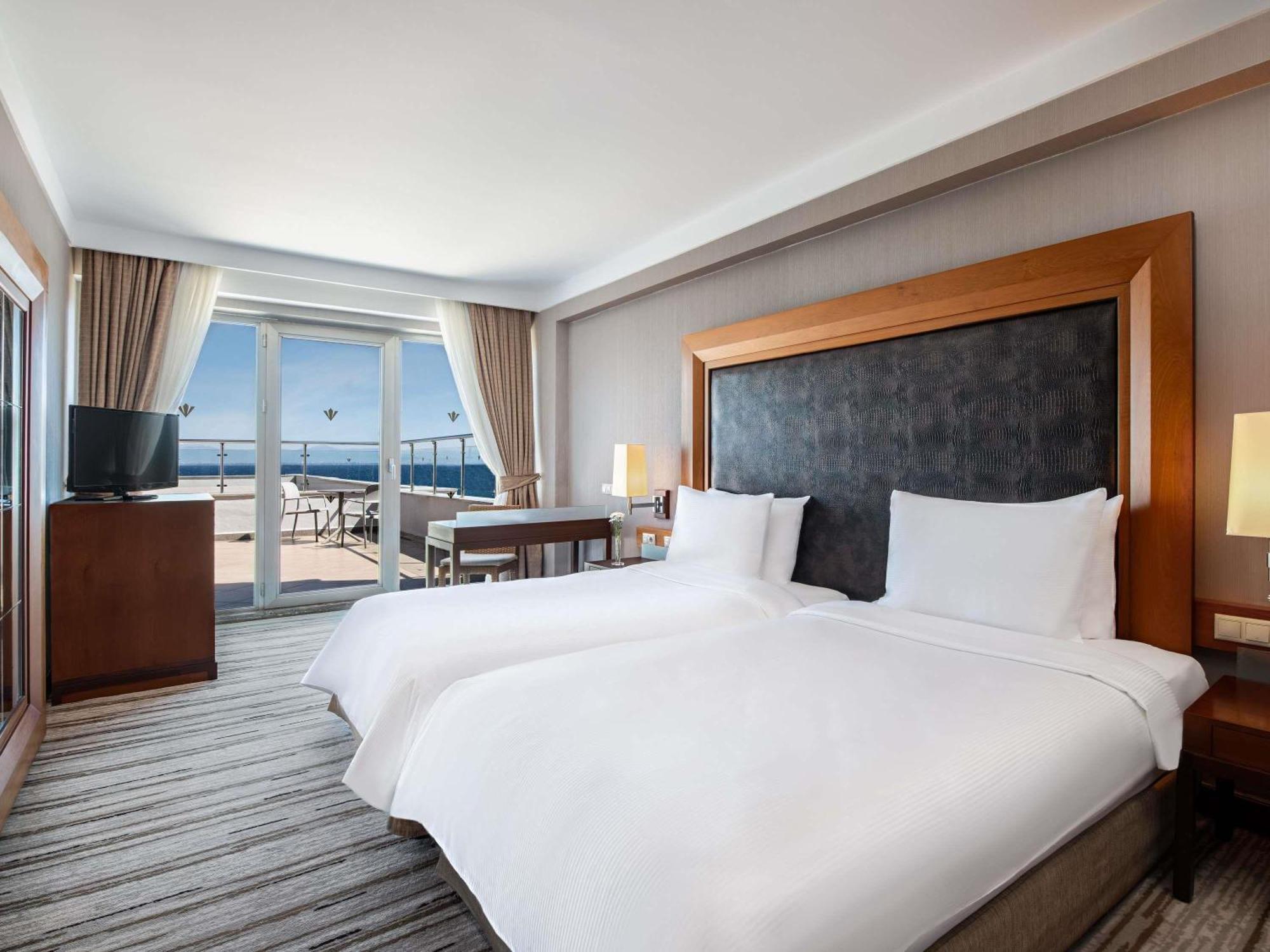 Rixos Sungate - The Land Of Legends Access Hotel เบลดิบี ภายนอก รูปภาพ