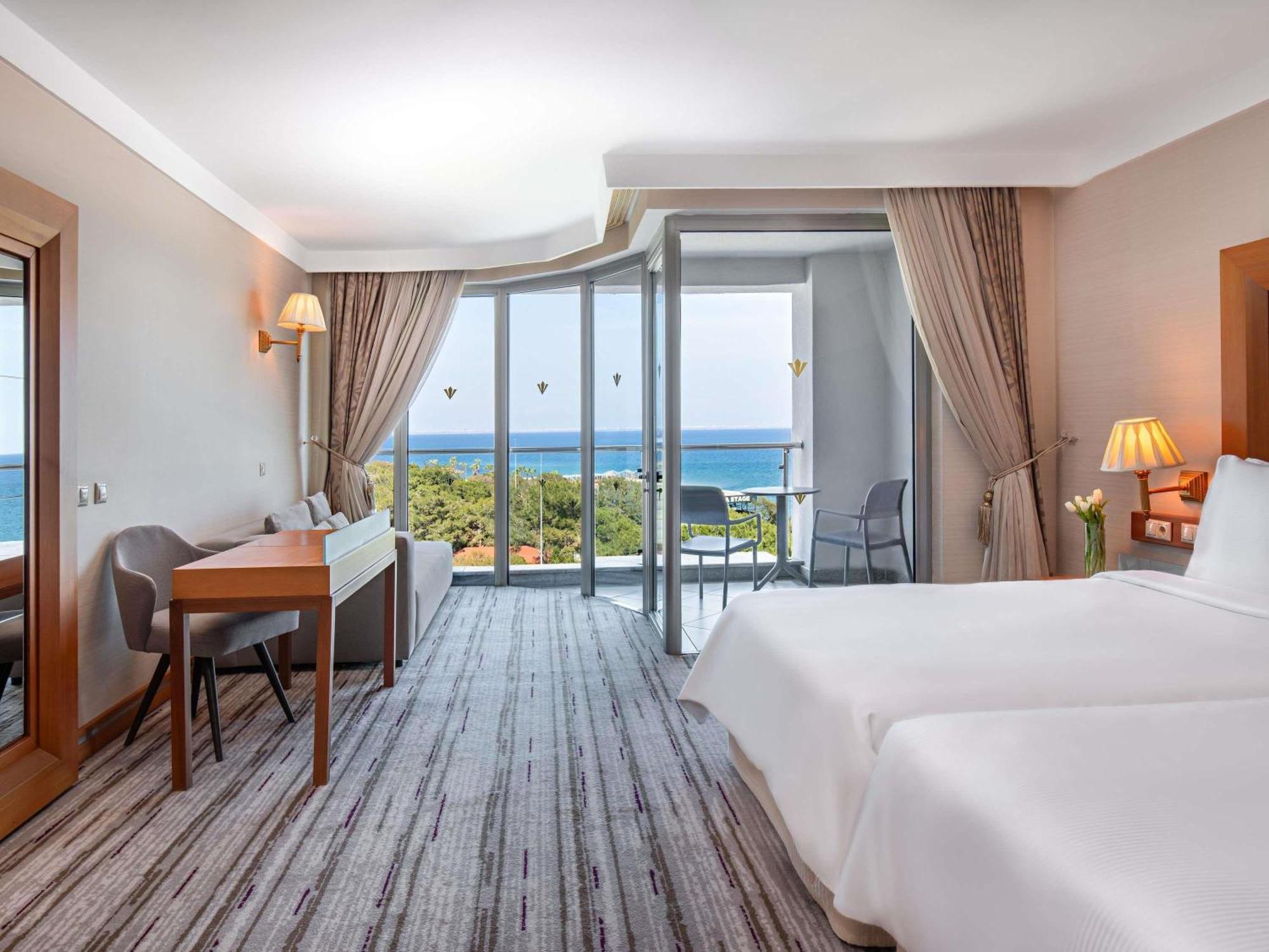 Rixos Sungate - The Land Of Legends Access Hotel เบลดิบี ภายนอก รูปภาพ